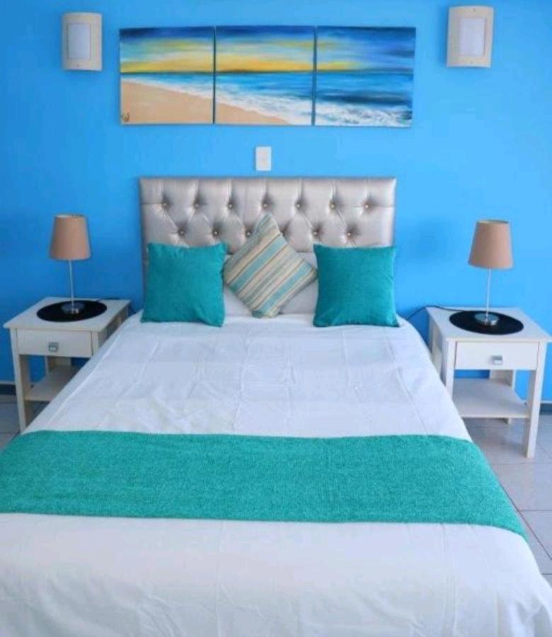 Sea Wave Holidays - Stella Maris Amanzimtoti Buitenkant foto