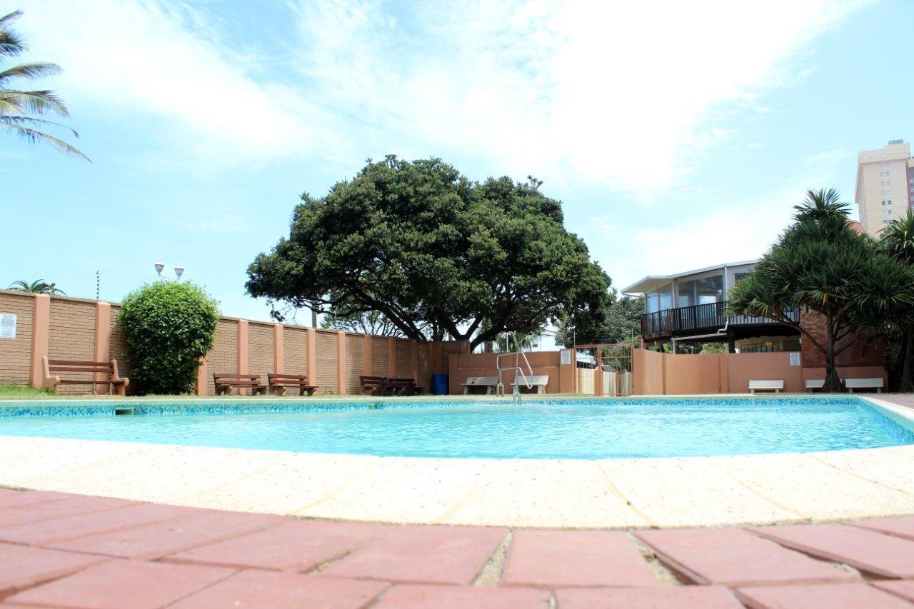 Sea Wave Holidays - Stella Maris Amanzimtoti Buitenkant foto