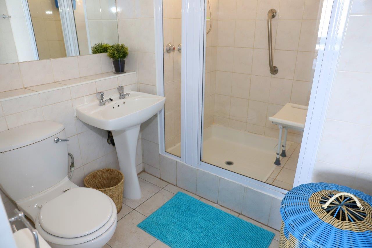 Sea Wave Holidays - Stella Maris Amanzimtoti Buitenkant foto